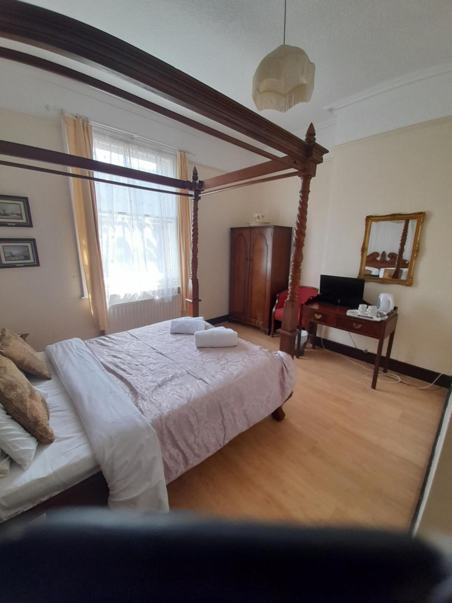 The Bank House Hotel アトックシター エクステリア 写真