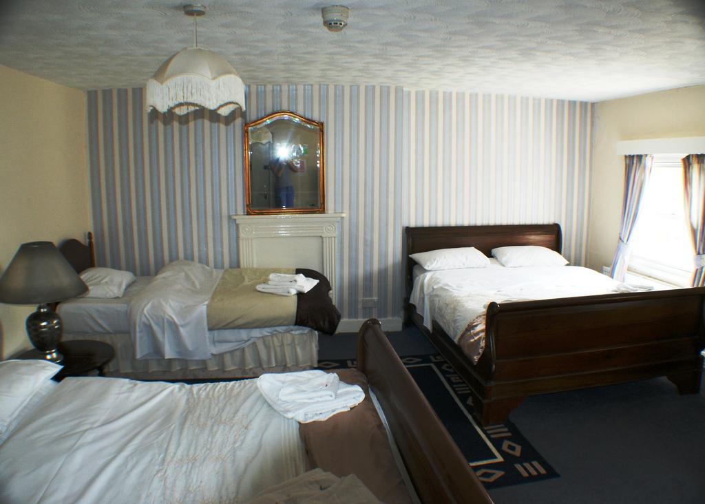 The Bank House Hotel アトックシター エクステリア 写真
